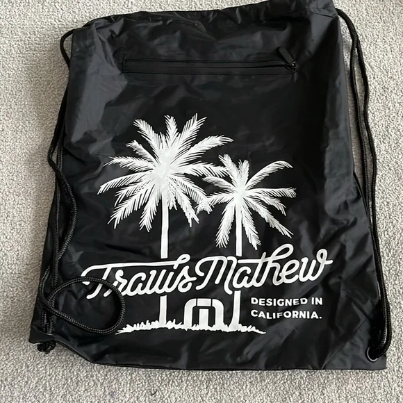 Travis Mathew drawstring bag - Picture 2 of 5